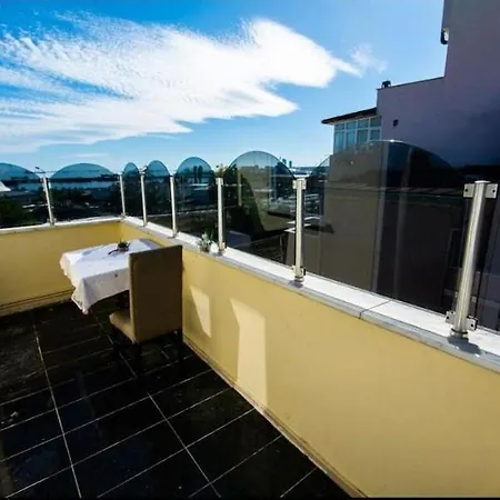 Kumkapihotel מלון 2*